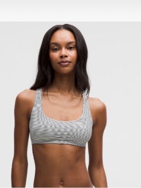 Lululemon Nulu racerback bralette